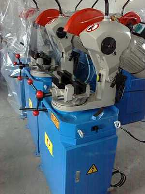 張家港市盛和機械廠 致力于高質(zhì)量機械設(shè)備的研發(fā)與制造